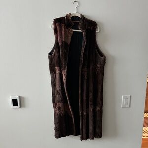 Women's Brown Sleeveless Fur Coat